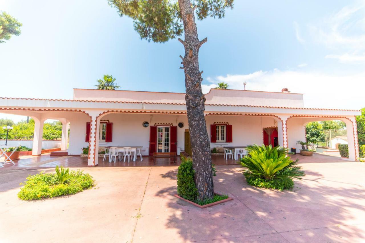 Villa Potenza Galatone Buitenkant foto